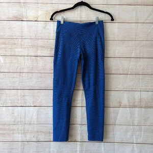 Outdoor Voices Women's Size Small Crop Leggings Blue Stretchy Fitted Trousers